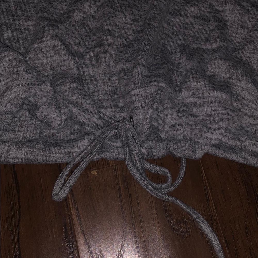too small - Picture 2 of 3
